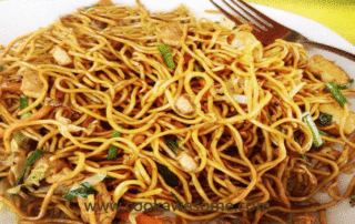 Fried Noodles with Sprouts